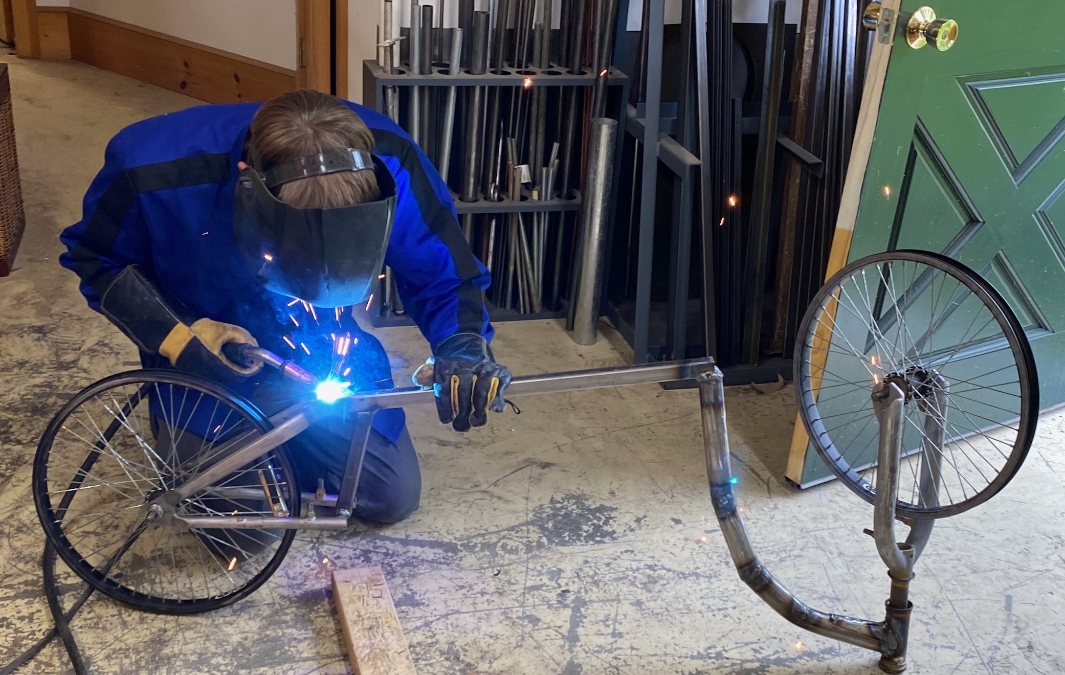 Welding the bike scooter